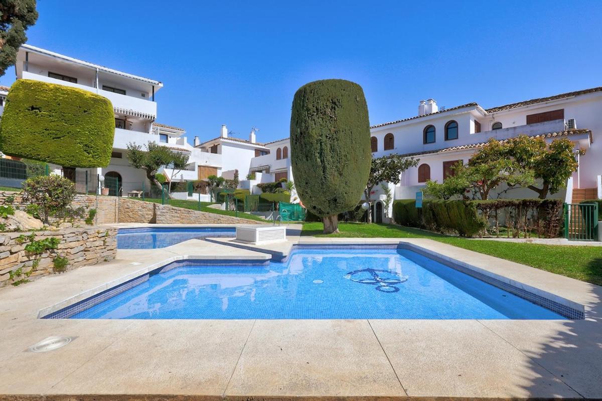 Casa de férias Three Bedroom Townhouse 100 Meters From The Beach! *