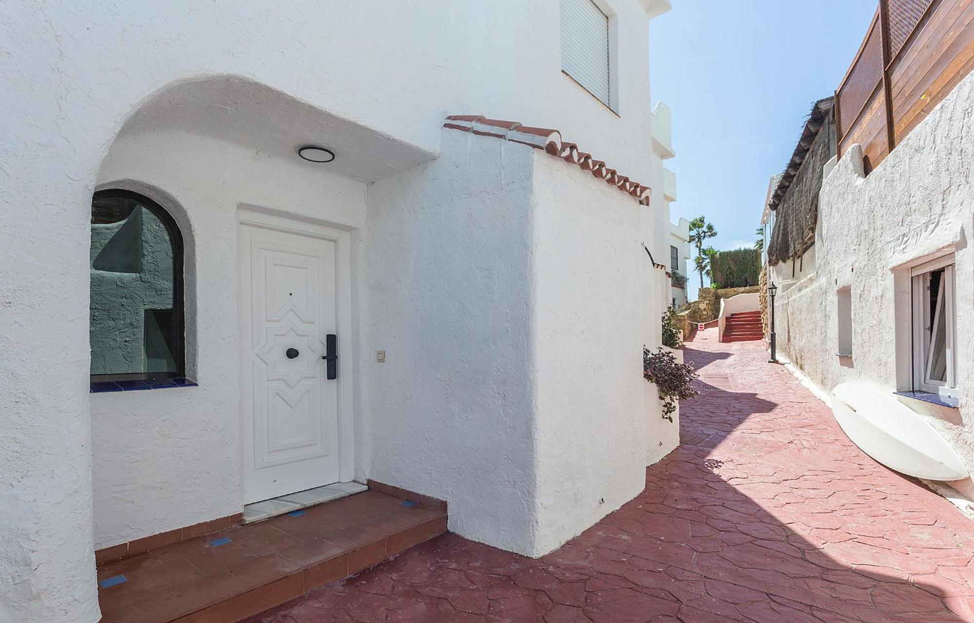 Casa Primera Linea 4 *