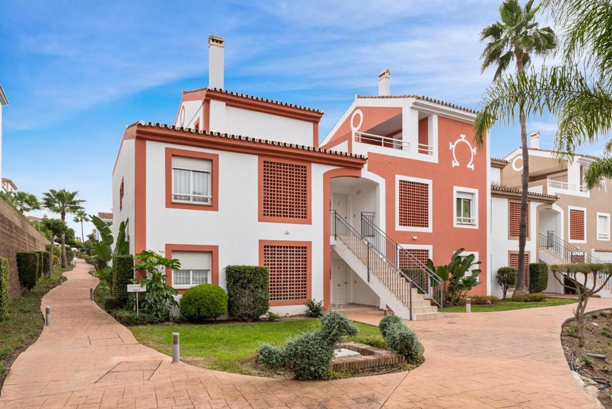 Apartment 2 Bed Ground Floor In Cortijo Del Mar *