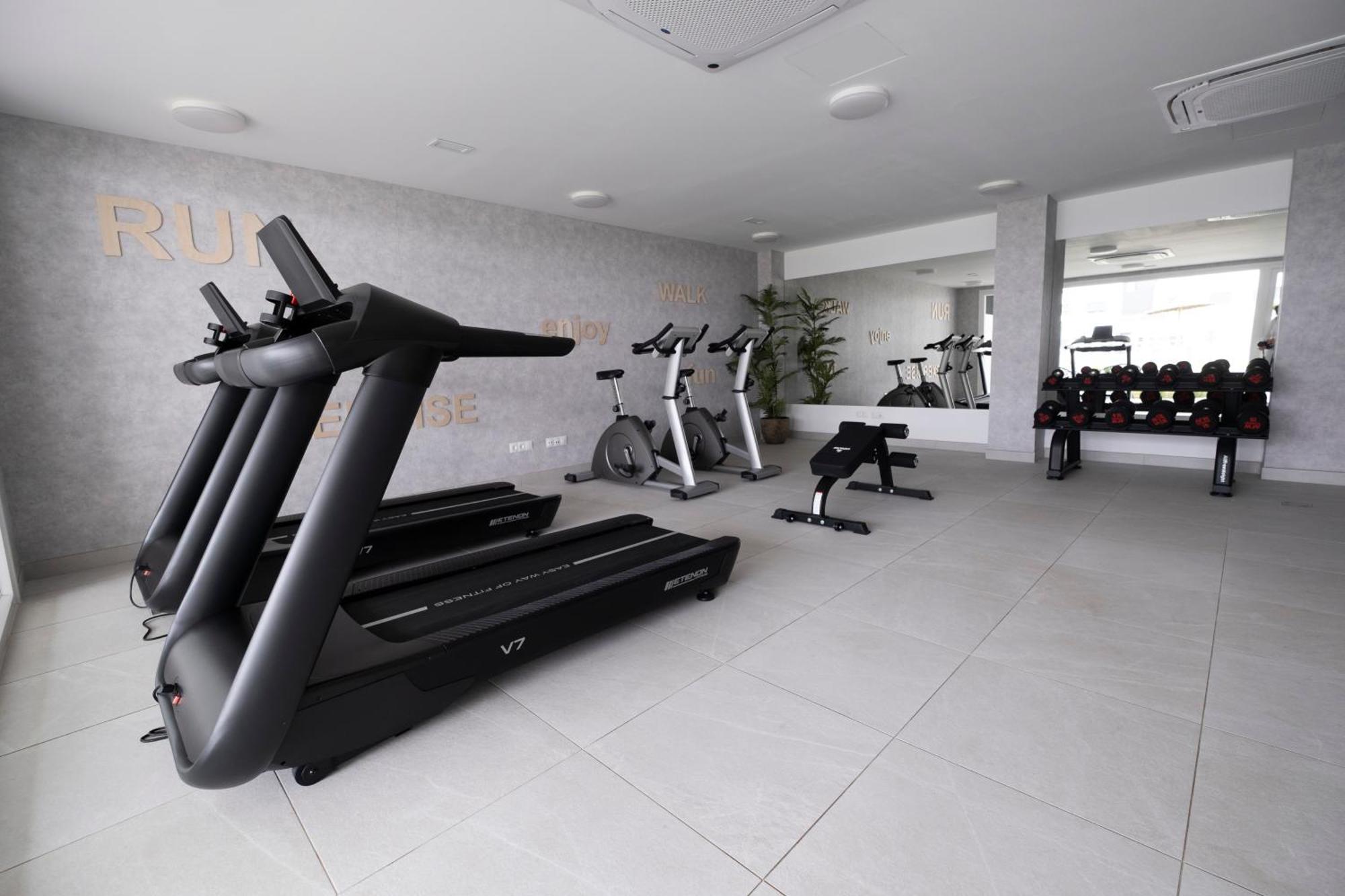 Apartment Celere, 200m From The Sea And 4km From Golf Estepona