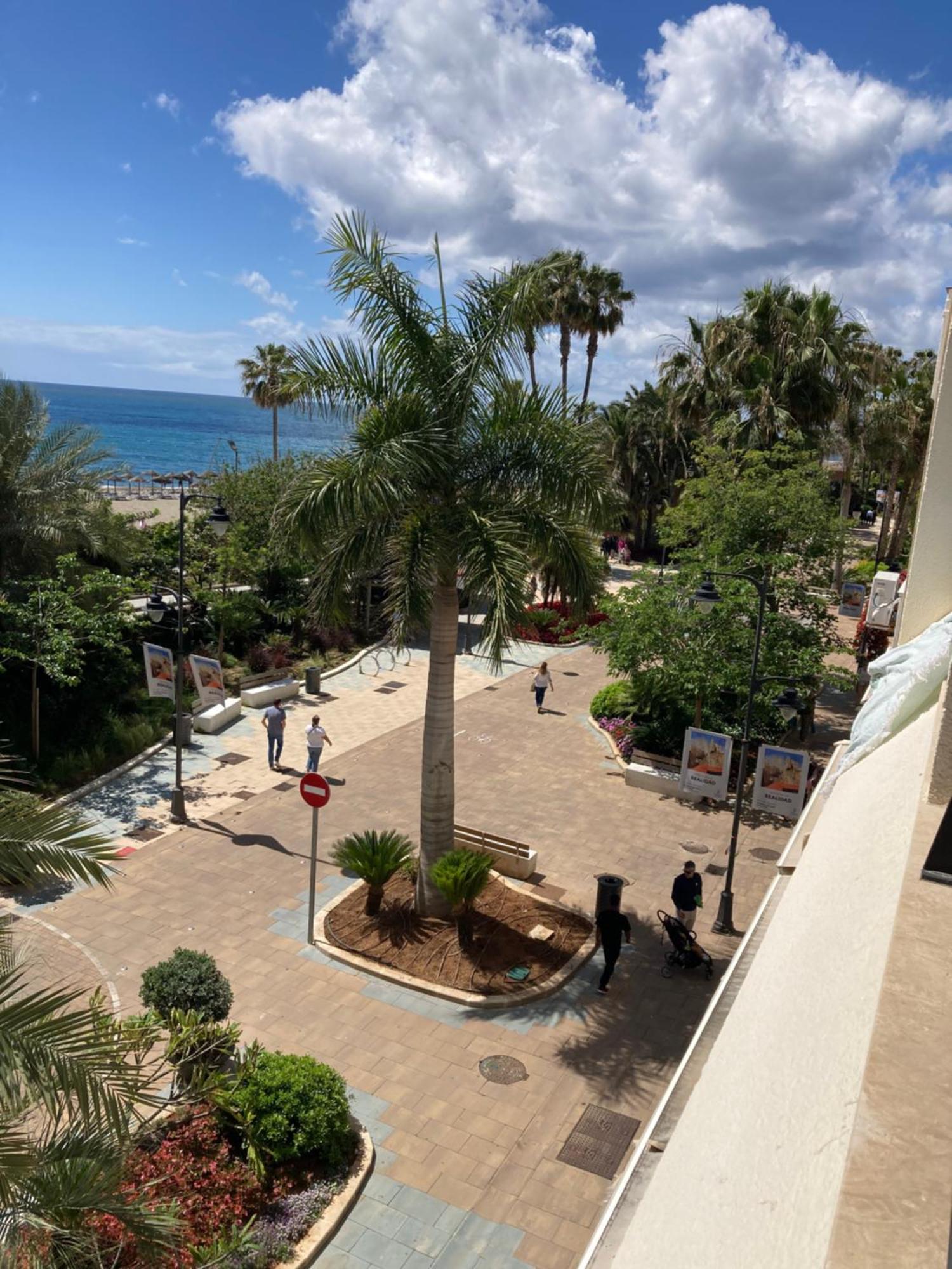 Apartamento Holidays Estepona