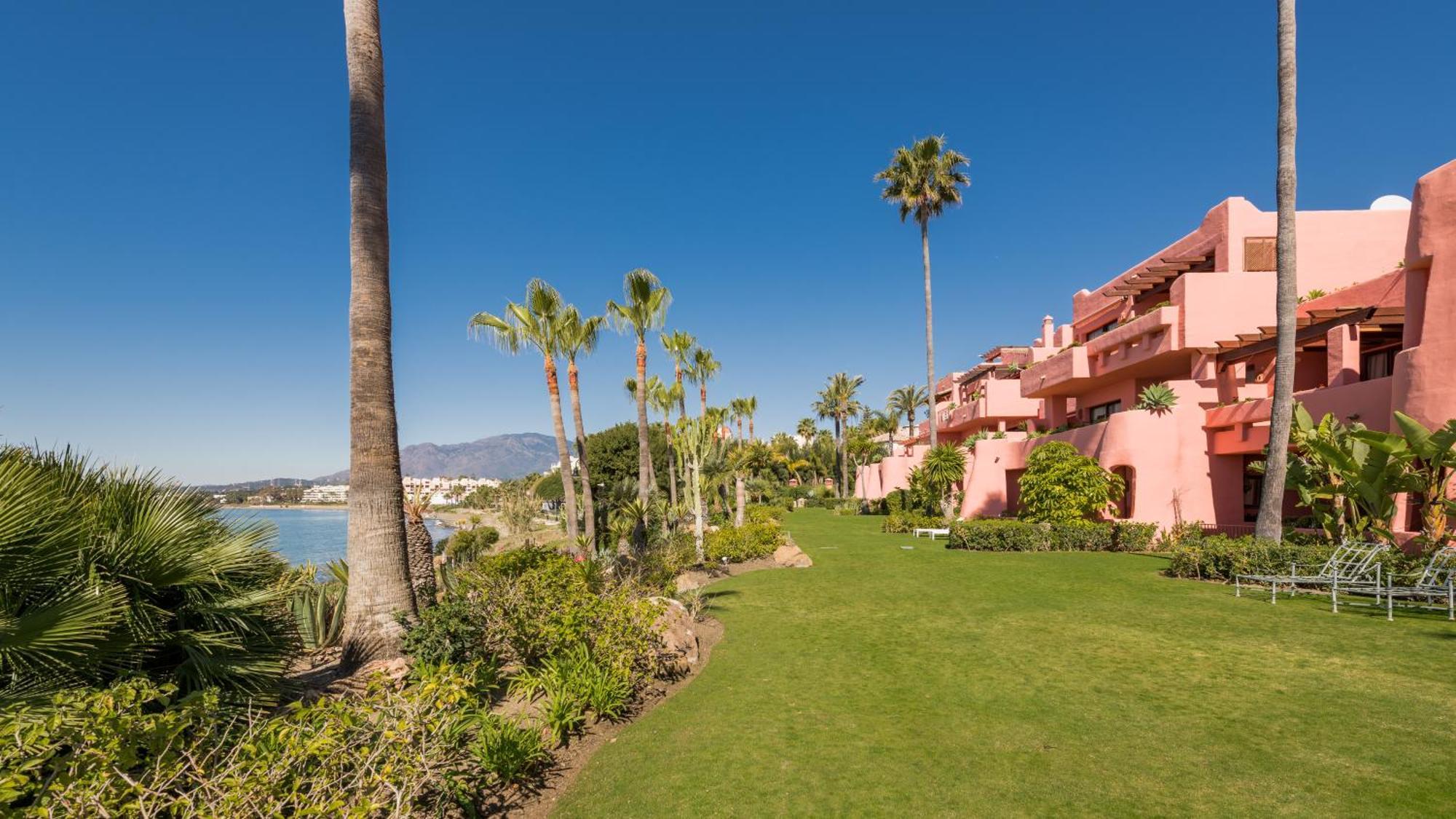 Apartment Cabo Bermejo Luxe - Luxury 3 Bedroom Sea Front