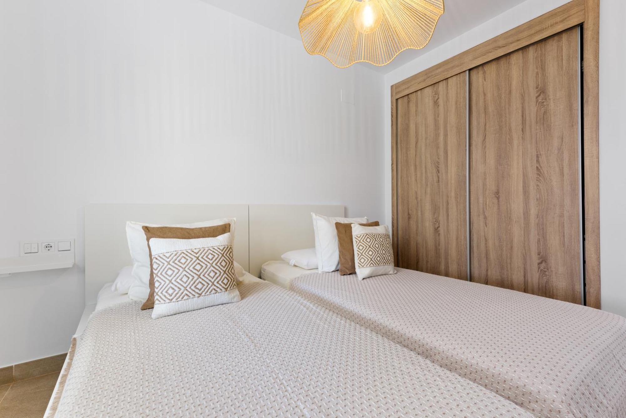 Sunny Golf View Apartamento Estepona