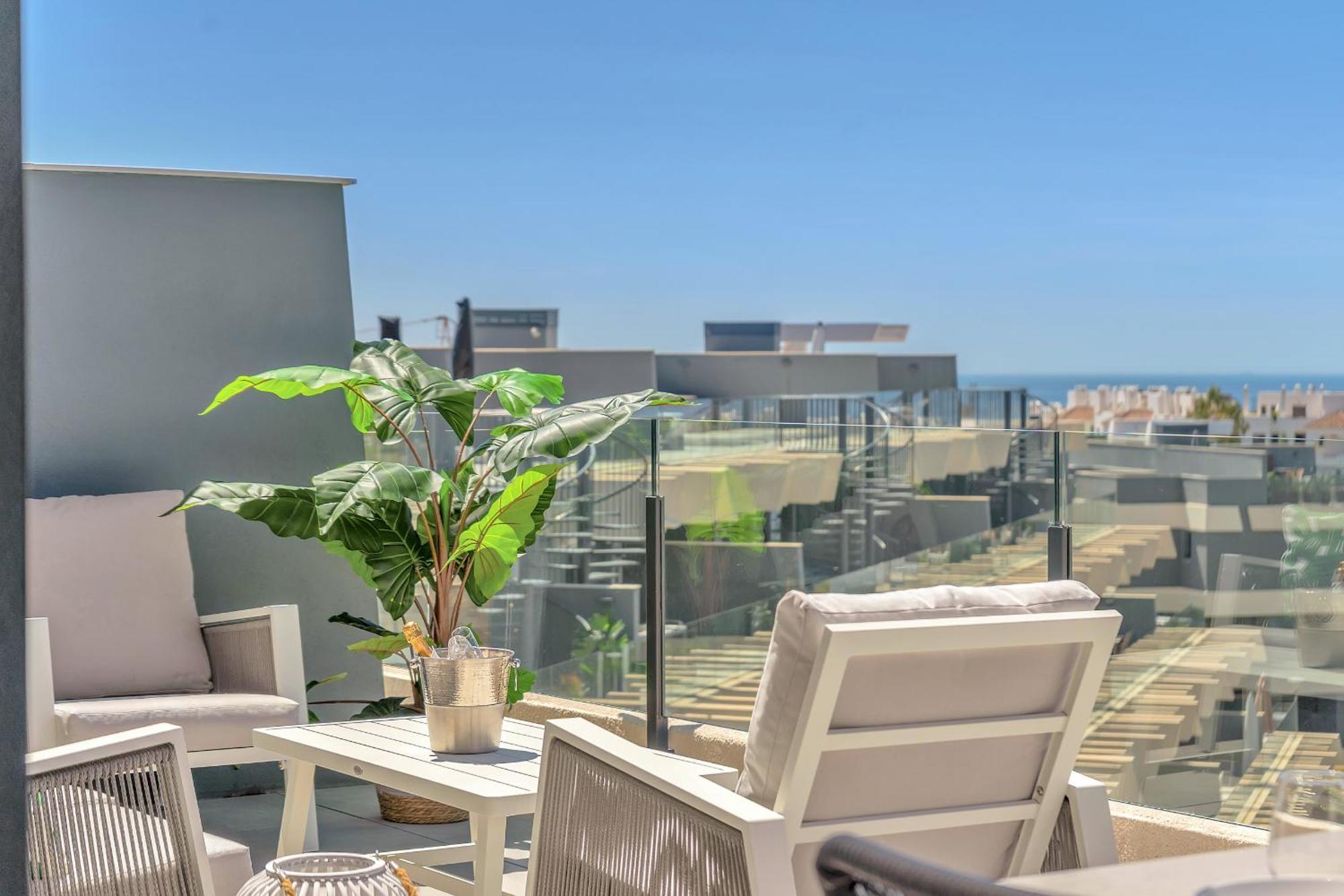 Apartment Oasis 325 *
