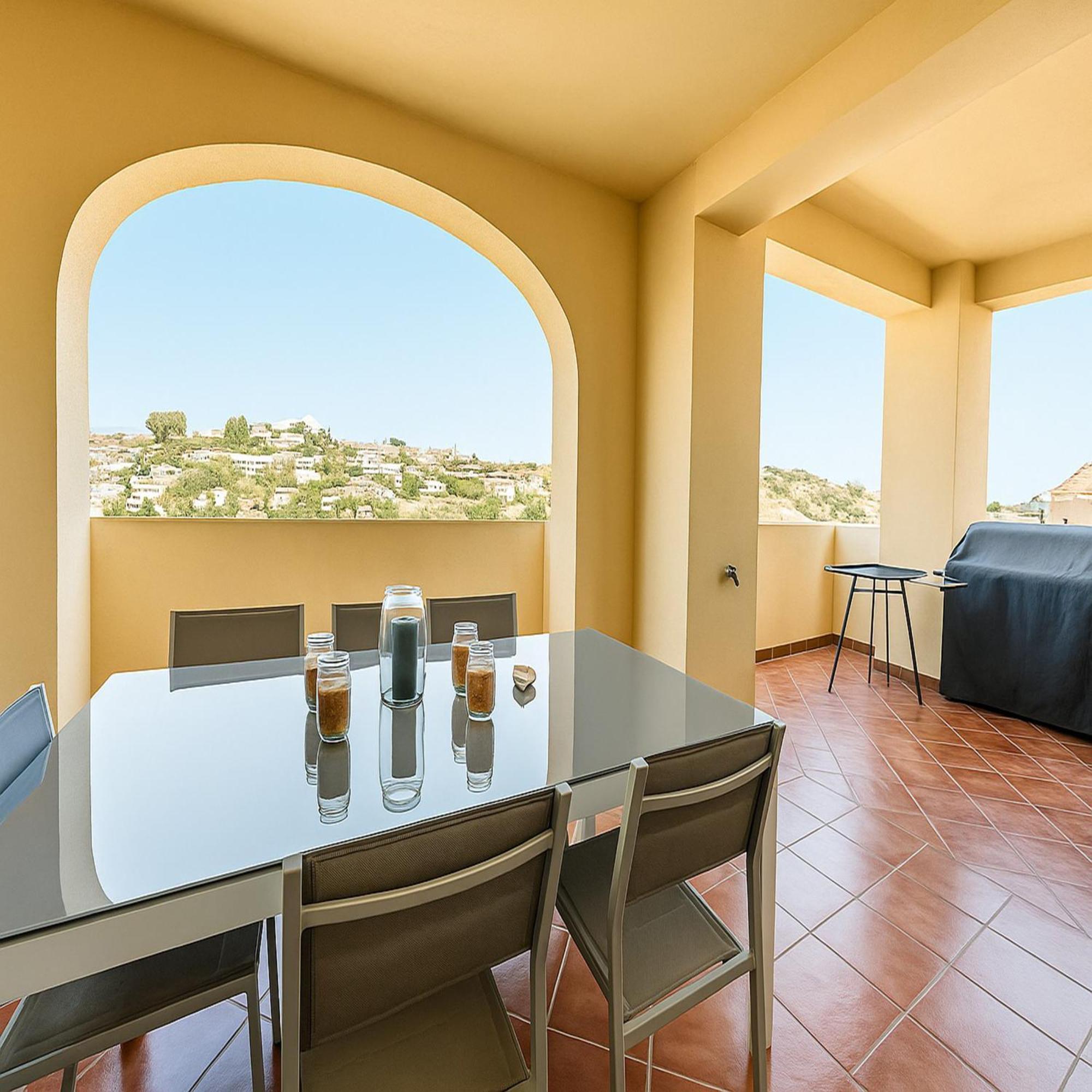 Dona Lucia Resort- Between Mountain And Sea