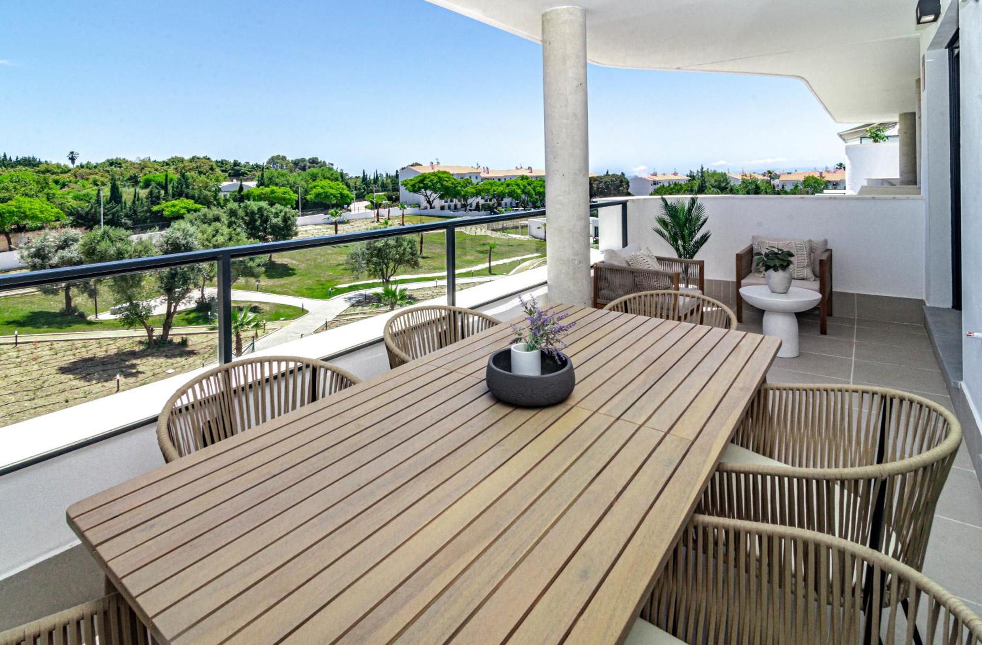 Ae2.2b - Newly Built With Big And Sunny Balcony Apartment