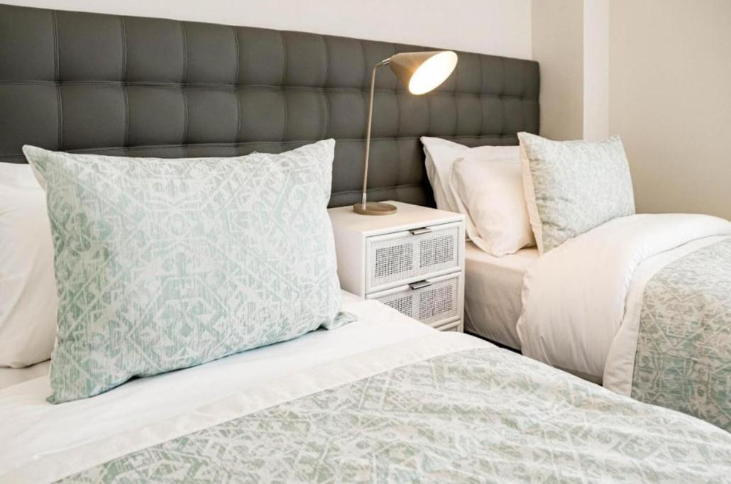 Deluxe In 3 Bedrooms Estepona