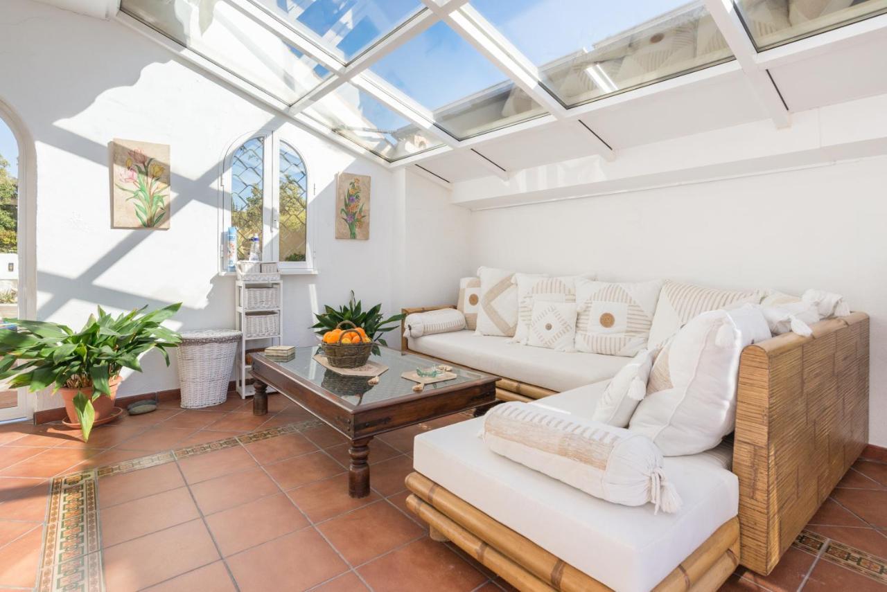 Bel-air. Villa Estepona