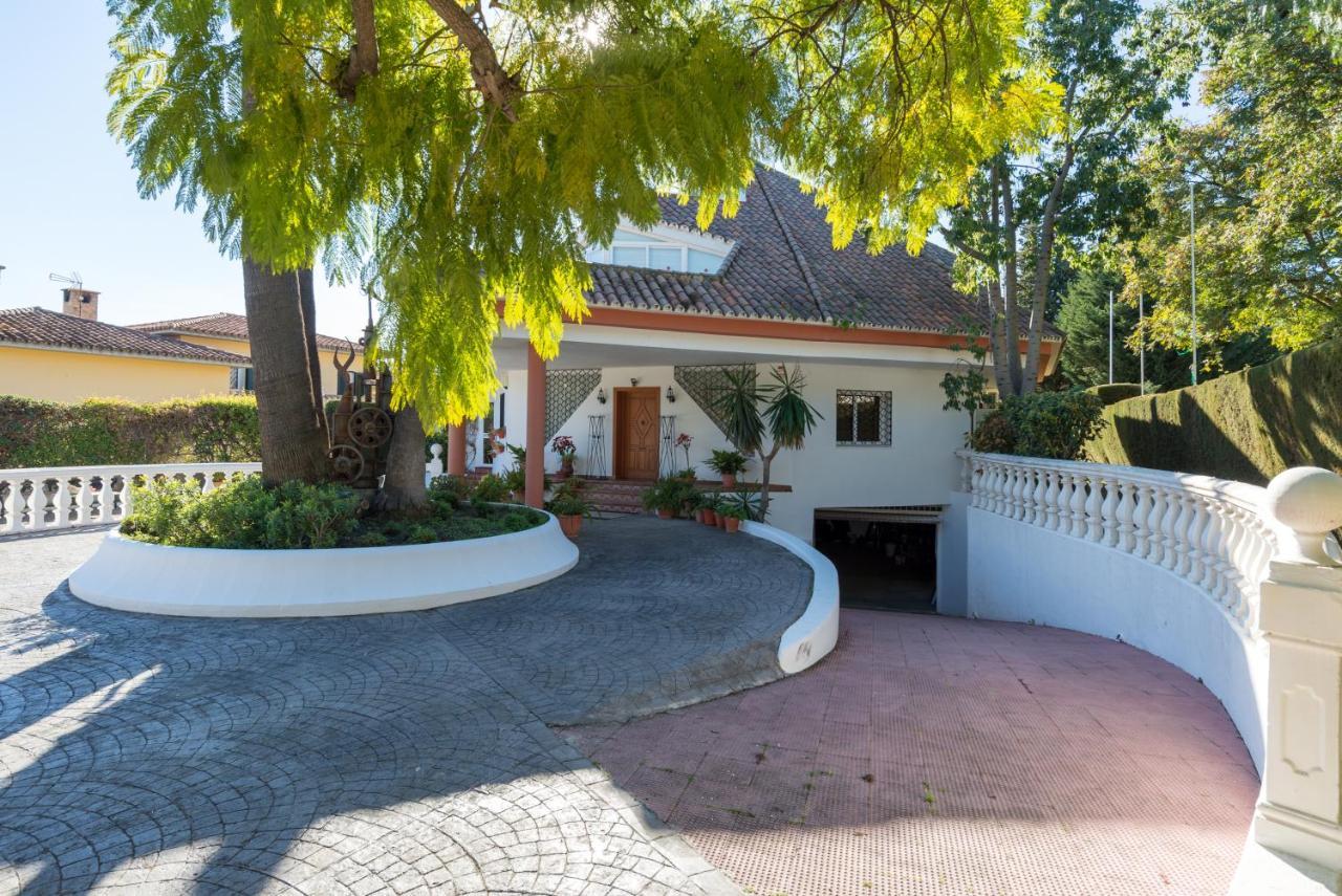 Bel-air. Villa *