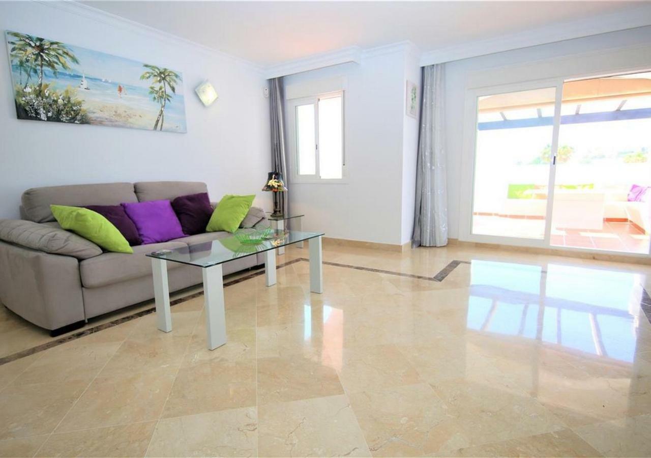 Amara Apartment *
