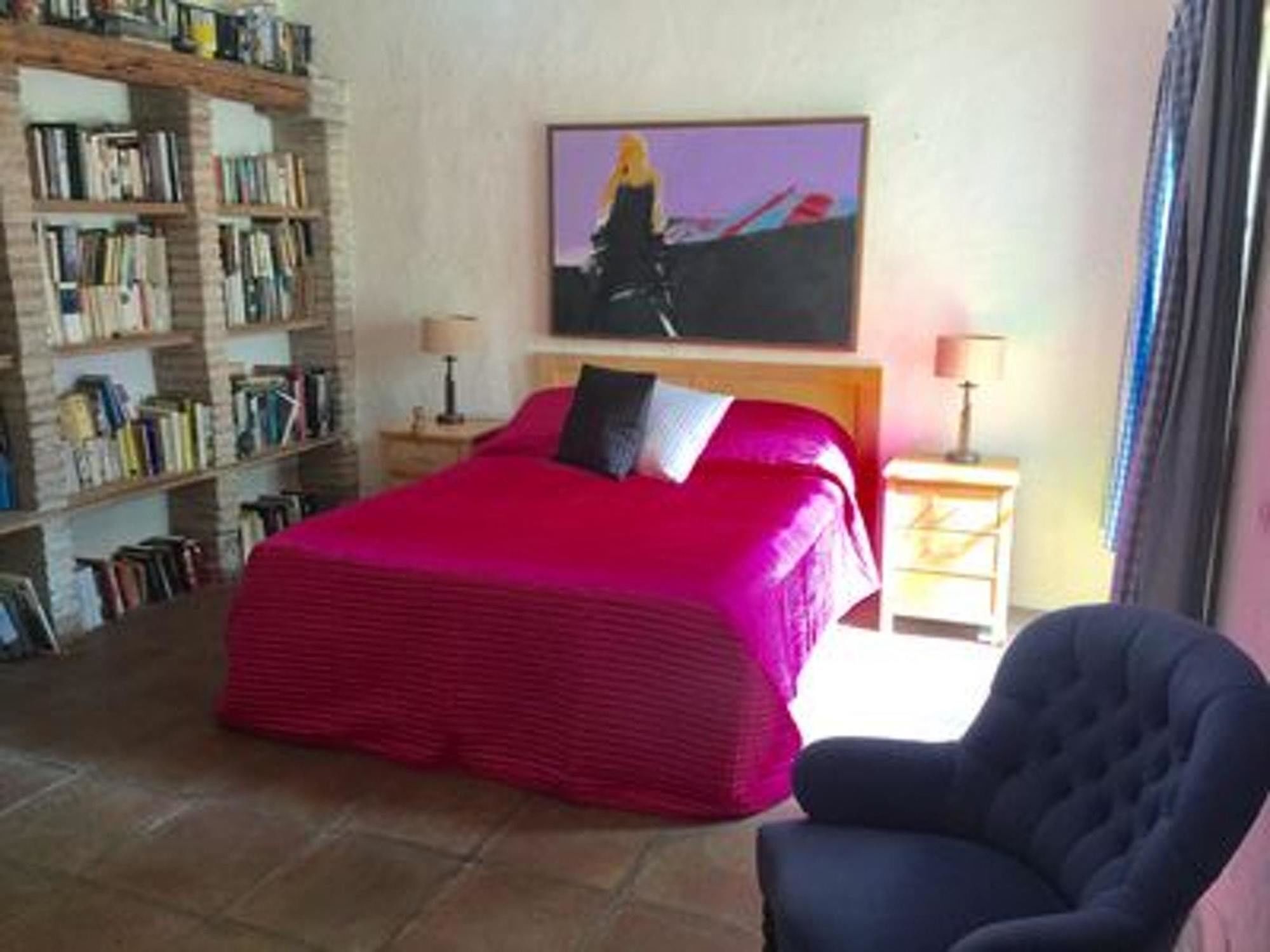 With 5 Bedrooms In Estepona, With Wonderful Sea View, Private Po Villa *